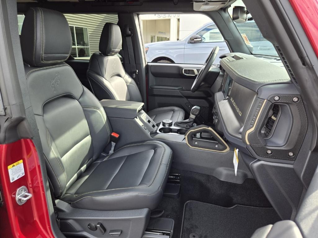 new 2025 Ford Bronco car, priced at $62,460