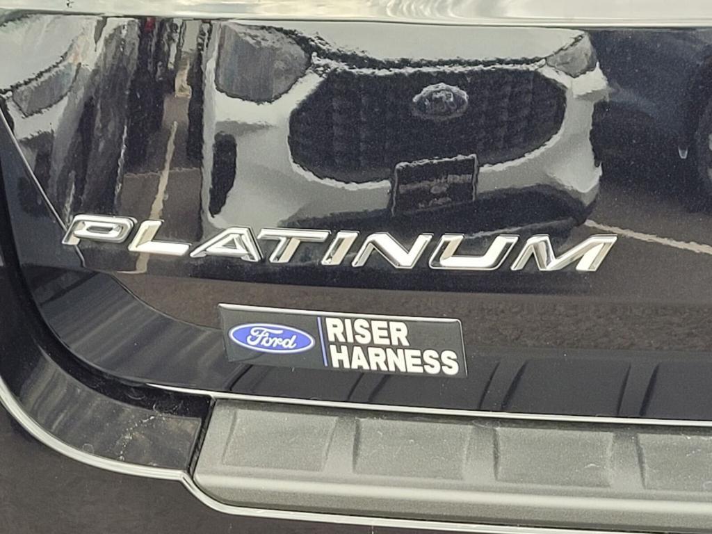 new 2025 Ford Explorer car, priced at $54,039