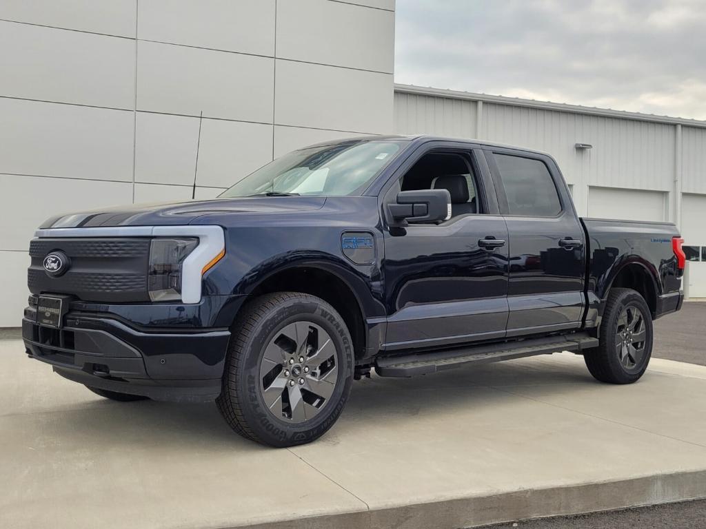 new 2025 Ford F-150 Lightning car, priced at $59,278