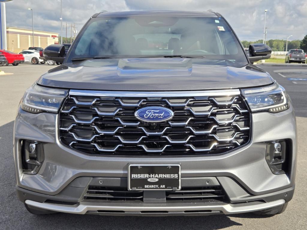 new 2025 Ford Explorer car, priced at $53,320