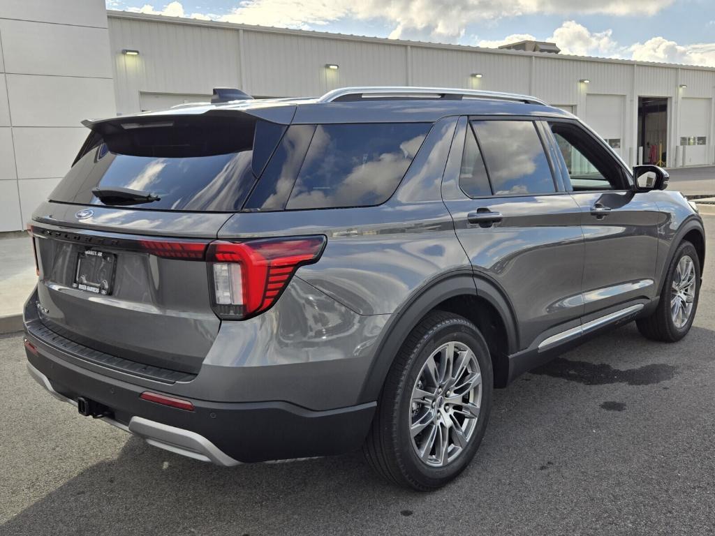 new 2025 Ford Explorer car, priced at $53,320