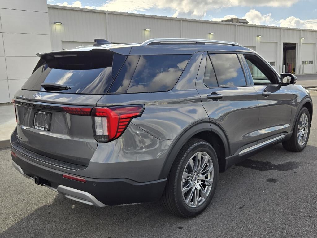 new 2025 Ford Explorer car, priced at $51,309