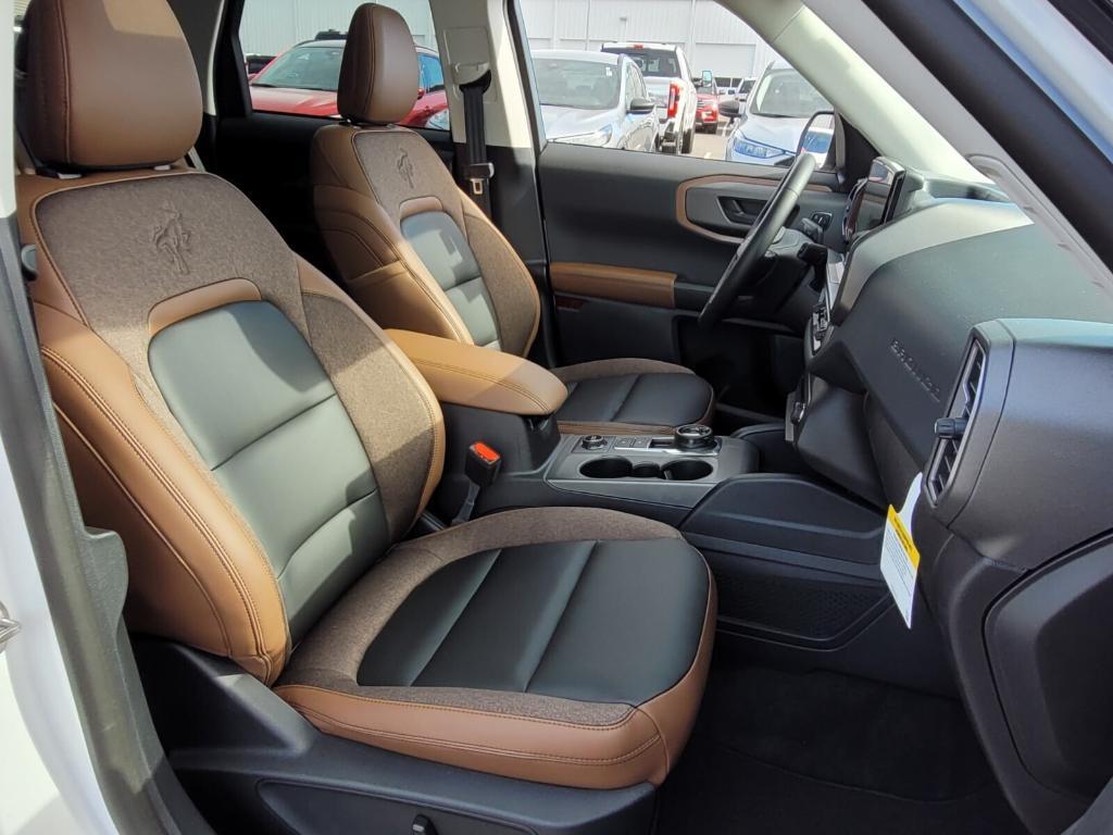 new 2025 Ford Bronco Sport car, priced at $38,185