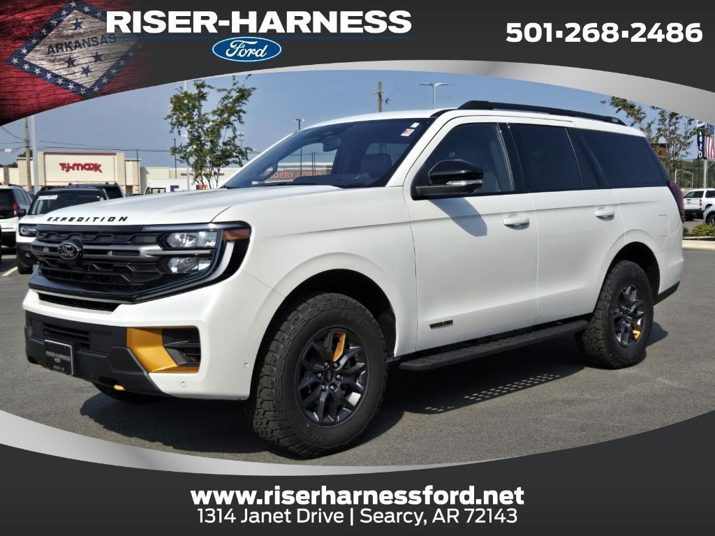 new 2025 Ford Expedition car, priced at $81,399