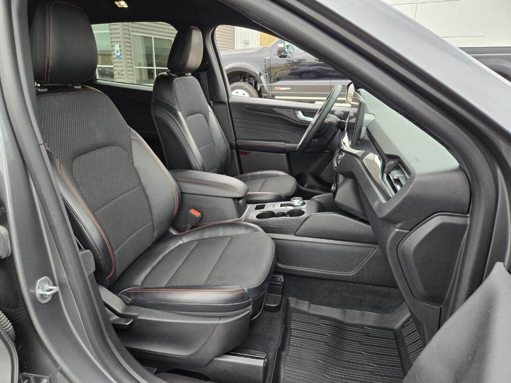 used 2023 Ford Escape car, priced at $22,990