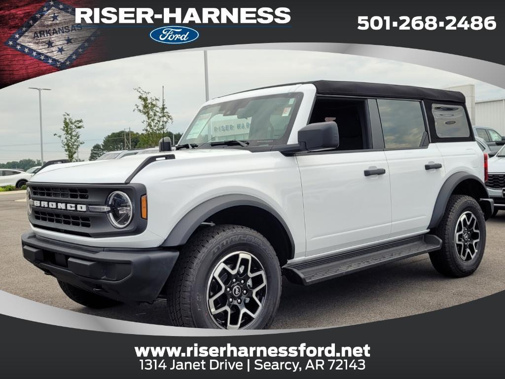 new 2025 Ford Bronco car, priced at $40,345