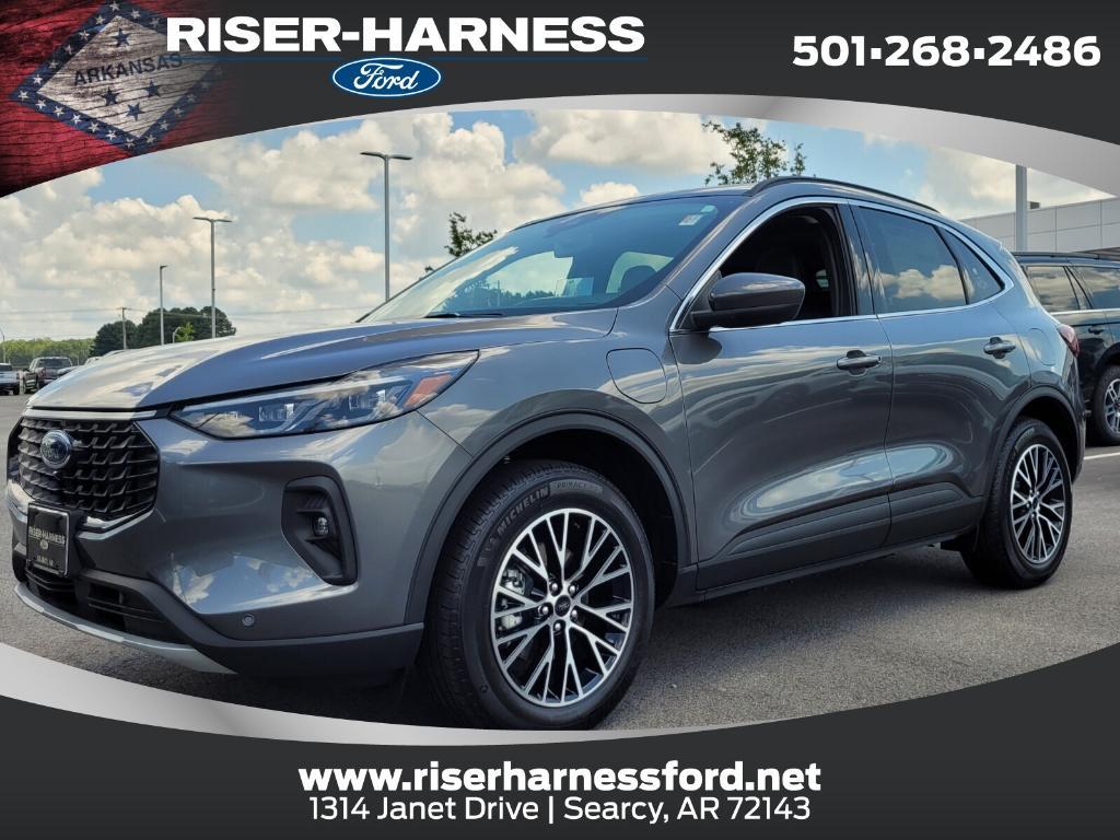 new 2025 Ford Escape car, priced at $38,235