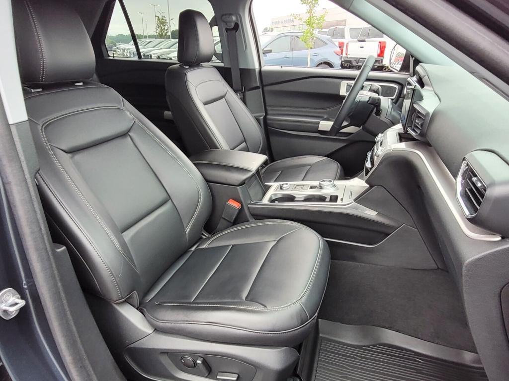 used 2024 Ford Explorer car, priced at $37,990