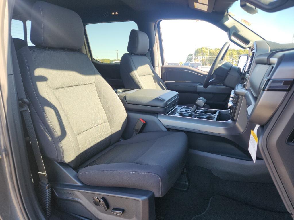 new 2025 Ford F-150 car, priced at $54,940