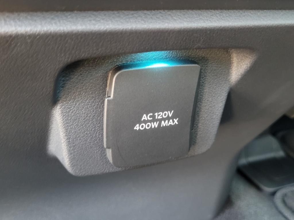 new 2025 Ford F-150 car, priced at $61,624