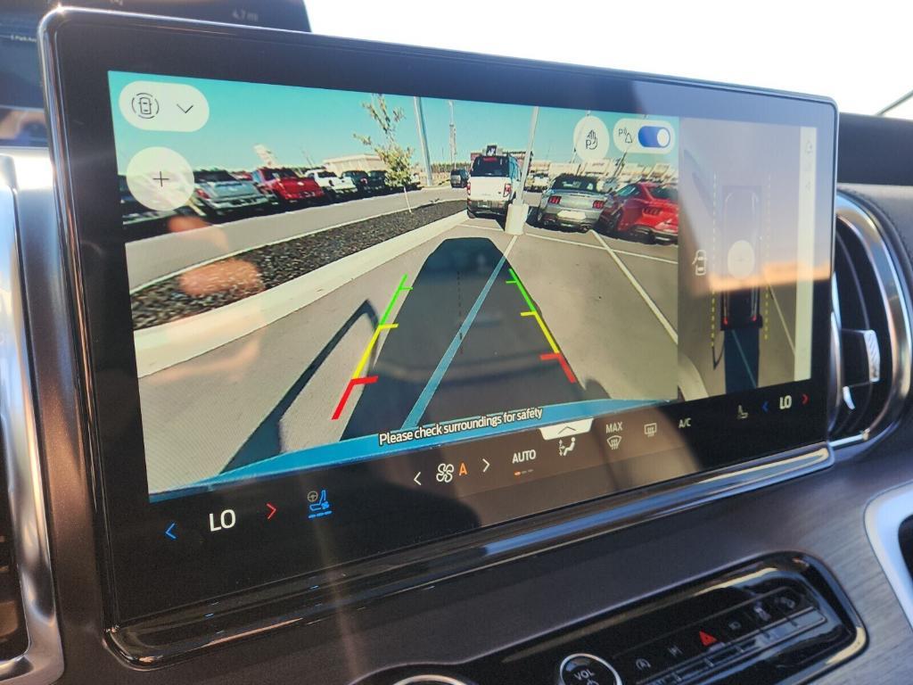 new 2025 Ford Expedition car, priced at $77,692