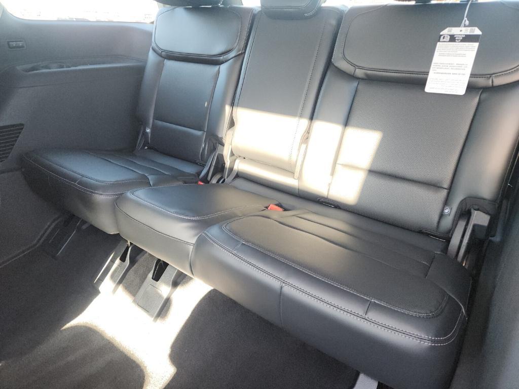 new 2025 Ford Expedition car, priced at $77,692