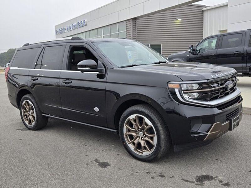 new 2025 Ford Expedition car, priced at $83,402