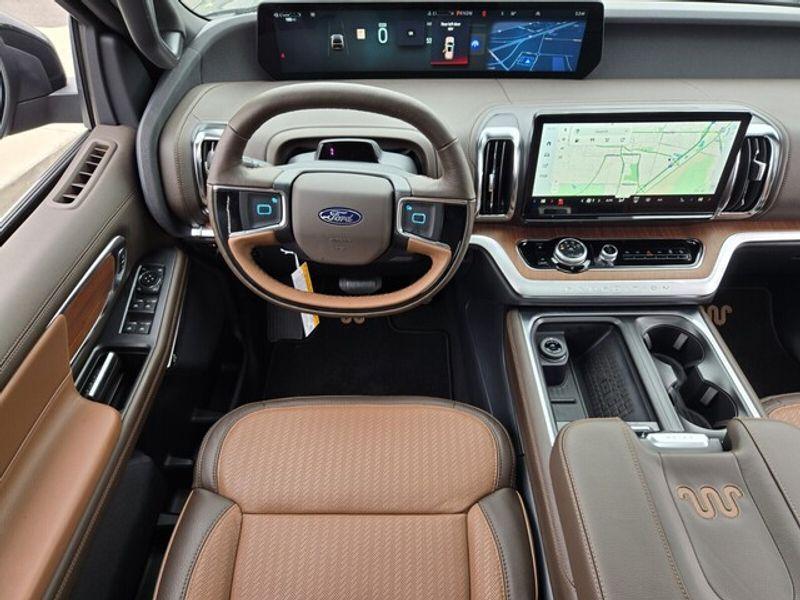 new 2025 Ford Expedition car, priced at $83,402