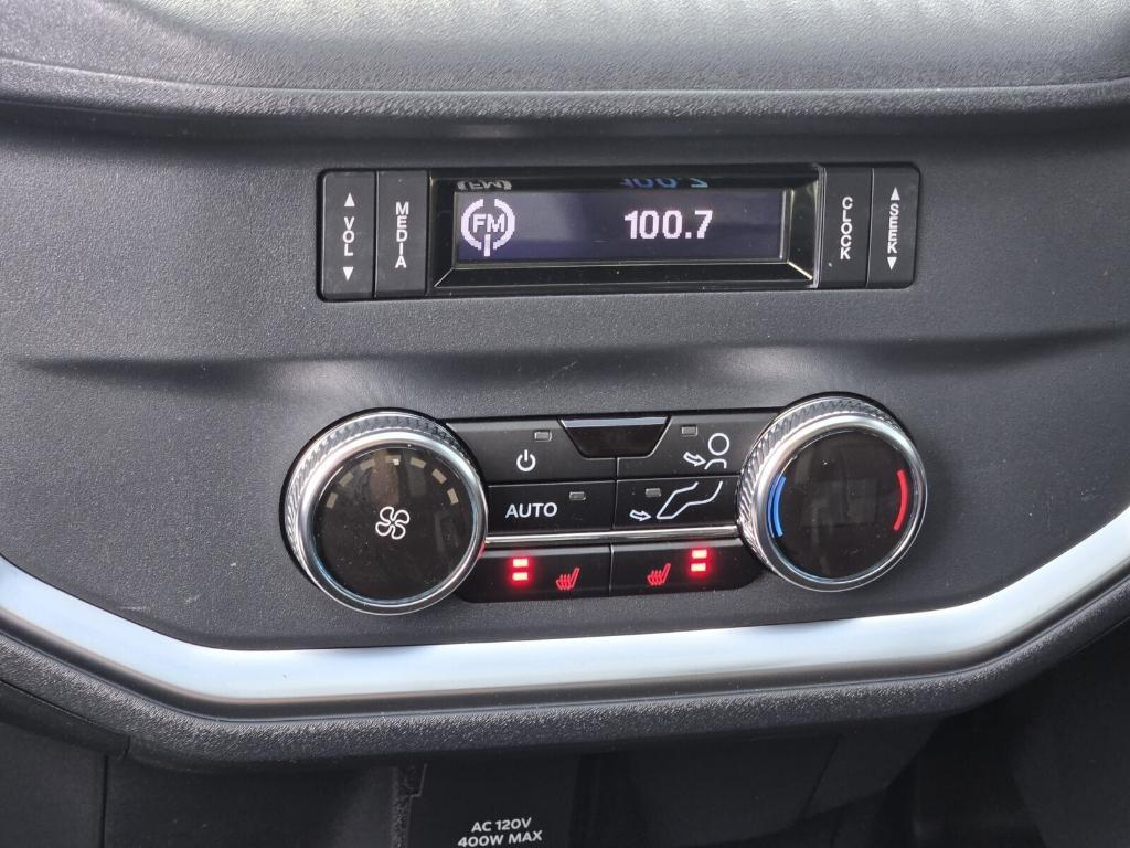 new 2025 Ford Expedition Max car, priced at $93,602