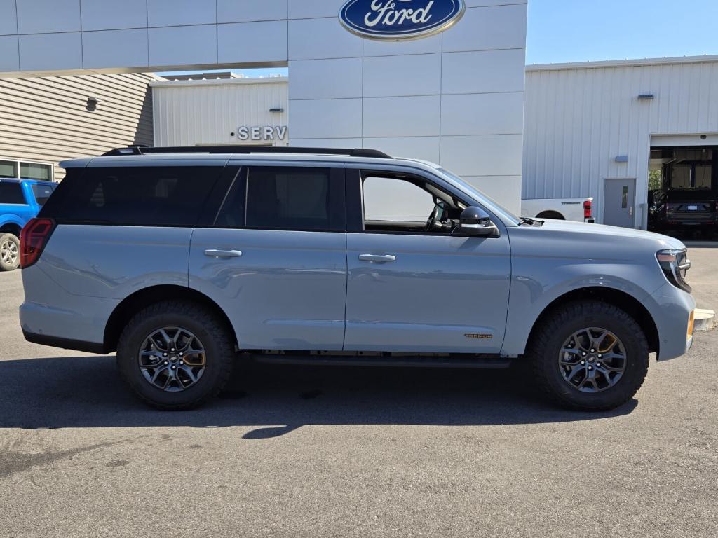 new 2025 Ford Expedition car, priced at $82,231