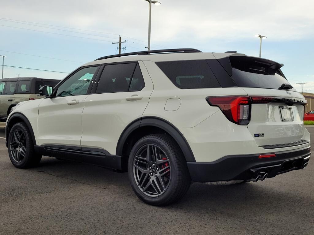 new 2025 Ford Explorer car, priced at $57,996