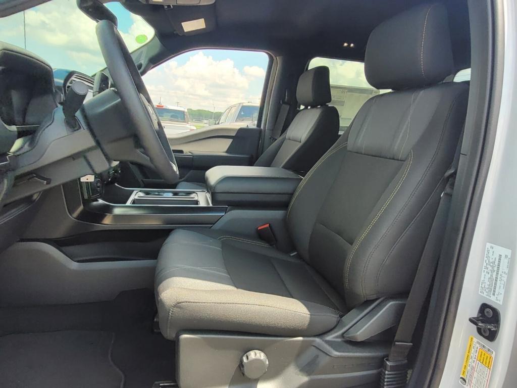 new 2025 Ford F-150 car, priced at $48,013