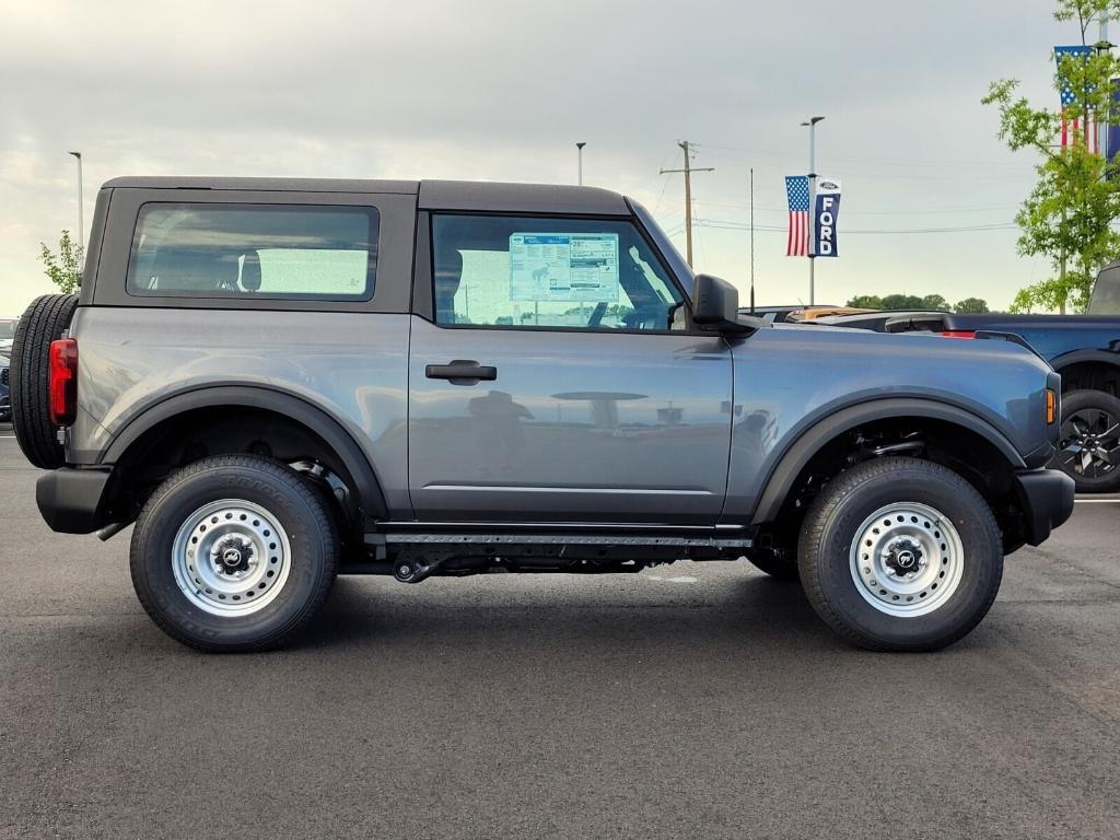 new 2025 Ford Bronco car, priced at $39,488