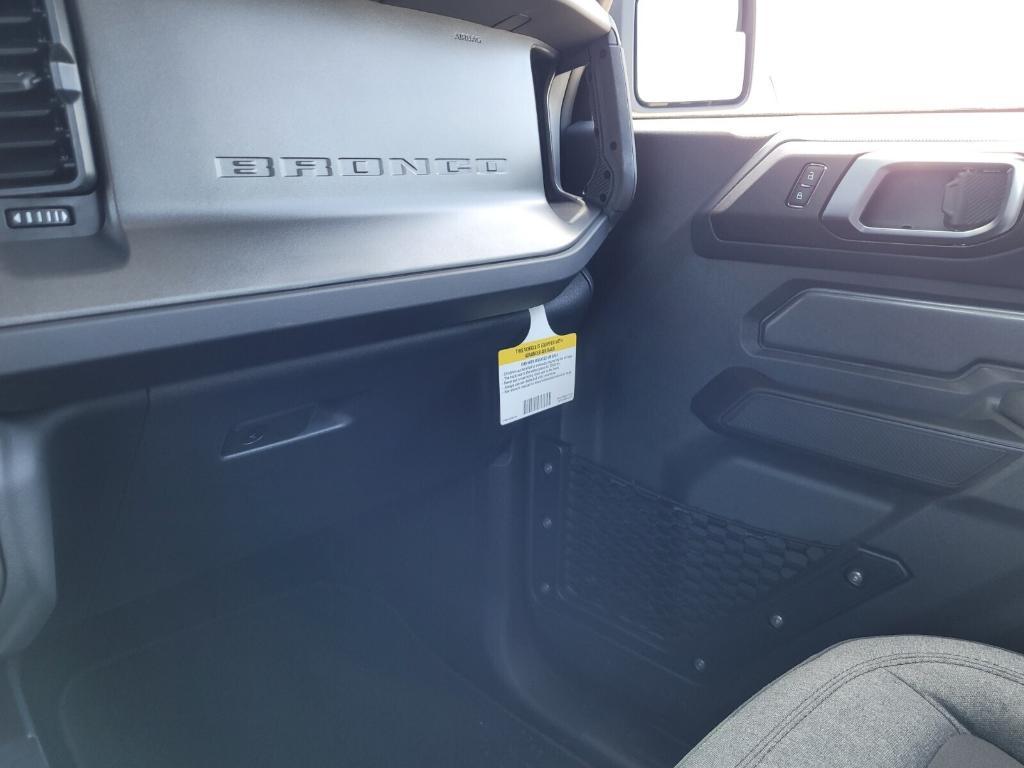new 2025 Ford Bronco car, priced at $40,332