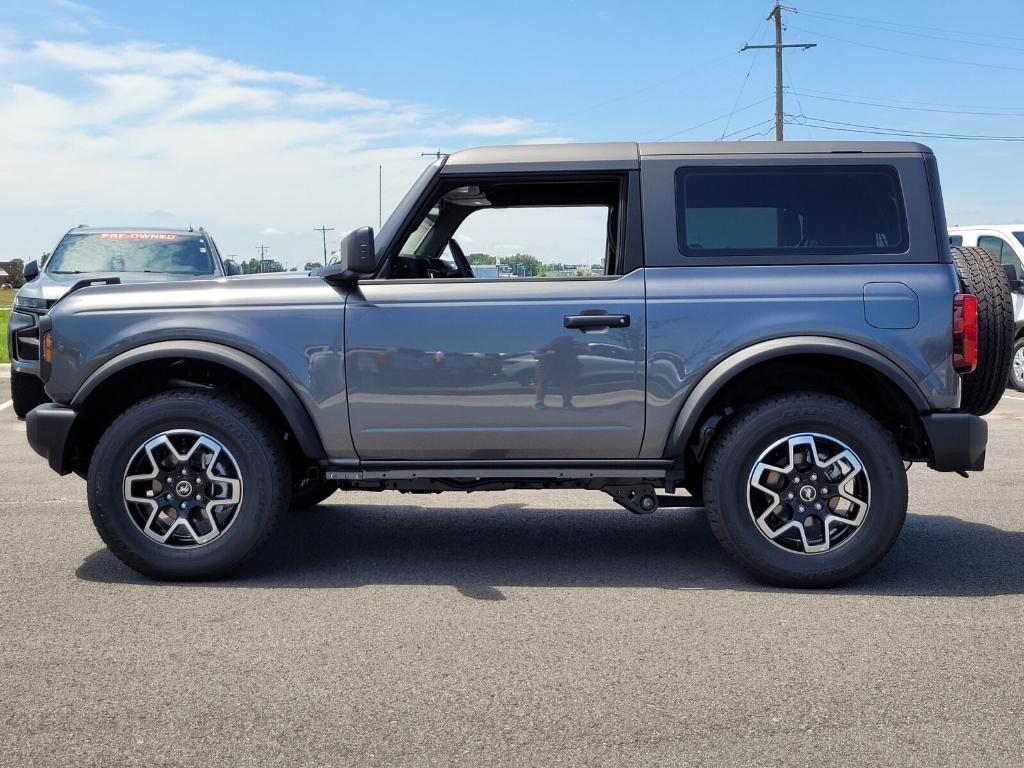 new 2025 Ford Bronco car, priced at $40,332