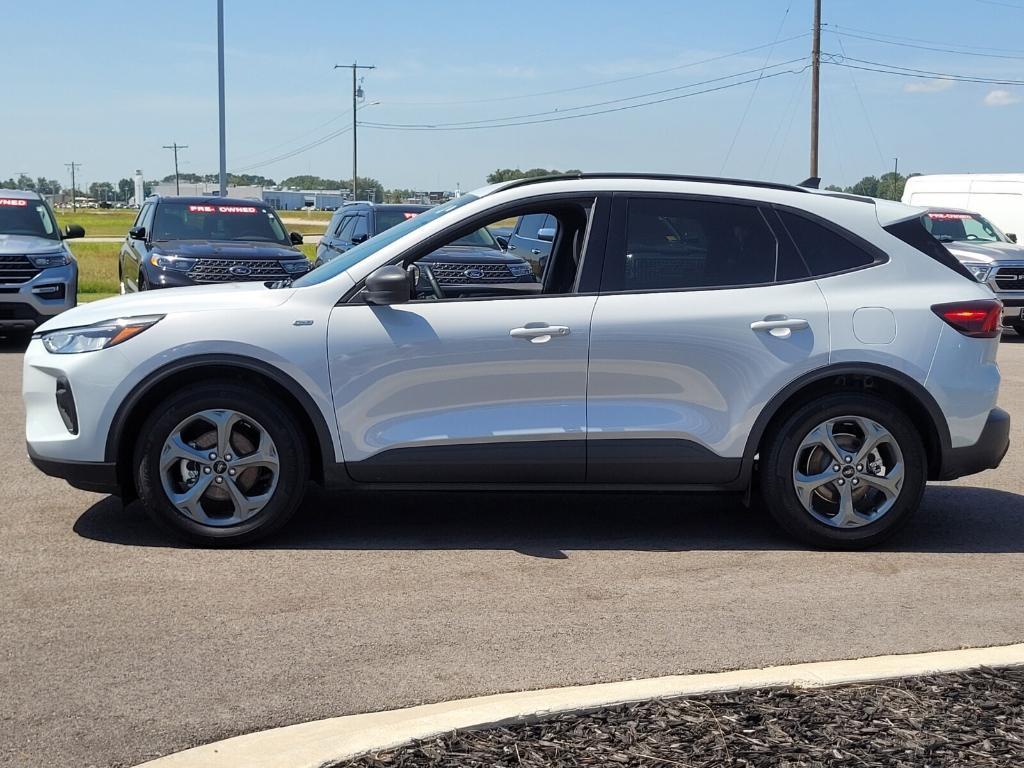 new 2025 Ford Escape car, priced at $28,726