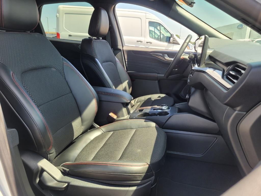 new 2025 Ford Escape car, priced at $28,726