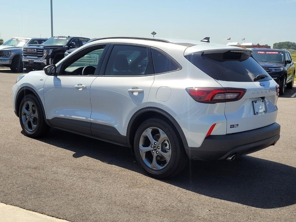new 2025 Ford Escape car, priced at $28,726