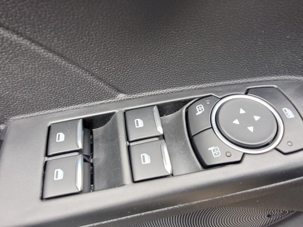 new 2025 Ford Escape car, priced at $30,392