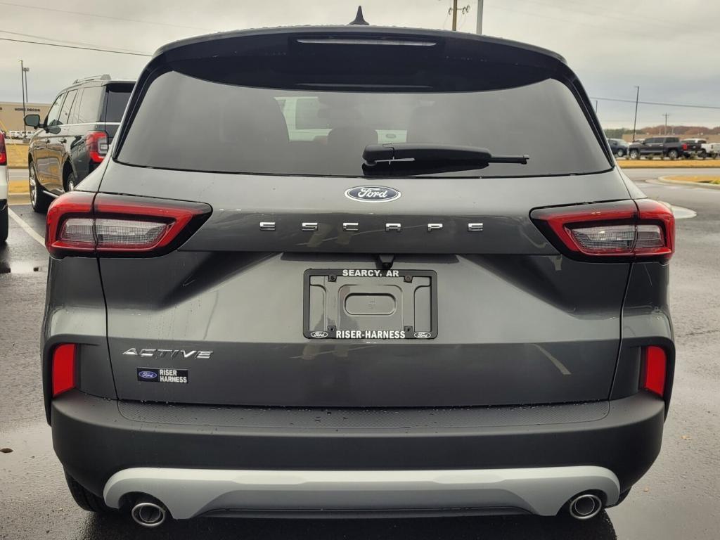 new 2025 Ford Escape car, priced at $30,392