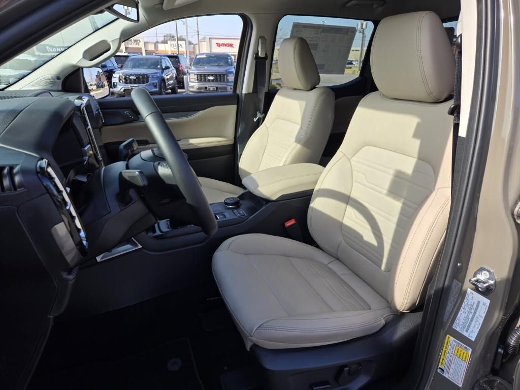 new 2025 Ford Ranger car, priced at $51,154