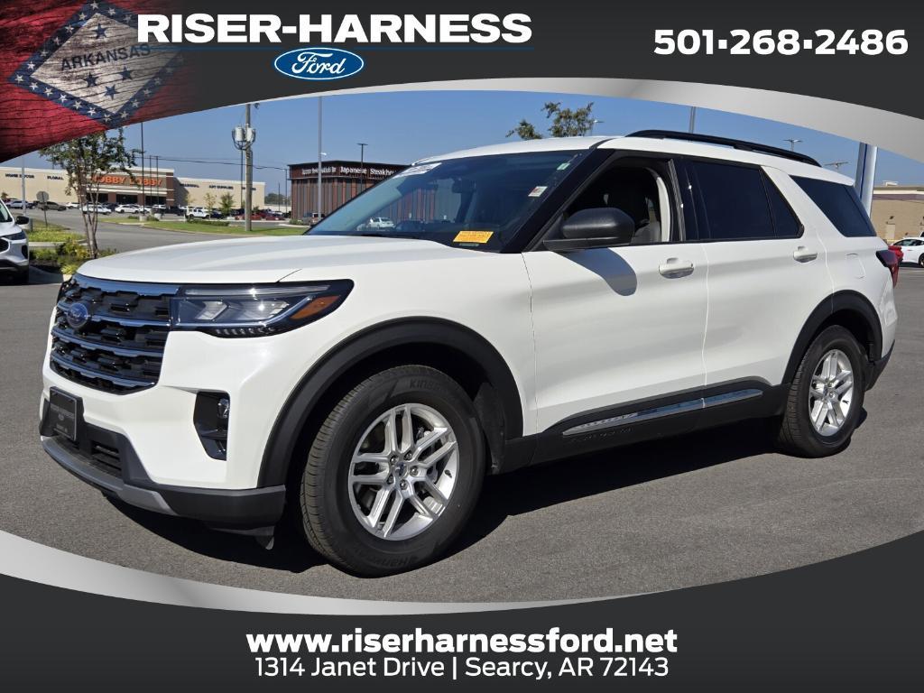 new 2025 Ford Explorer car, priced at $40,490