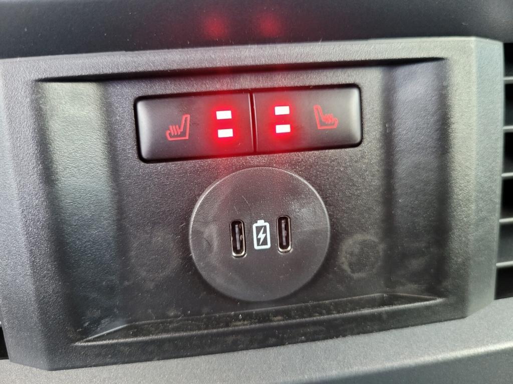 new 2025 Ford F-250 car, priced at $91,745