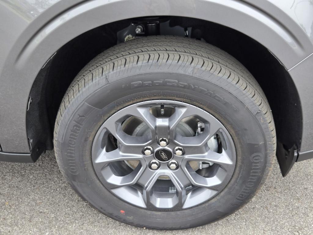 new 2025 Ford Maverick car, priced at $38,985
