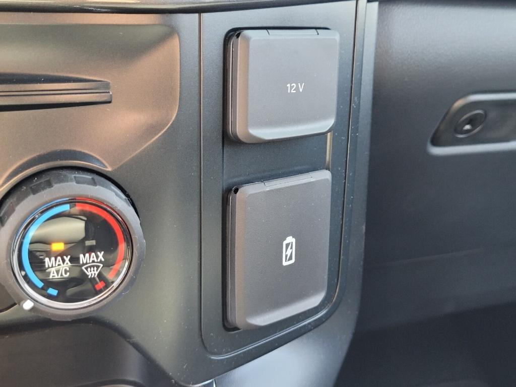 new 2025 Ford F-150 car, priced at $48,713