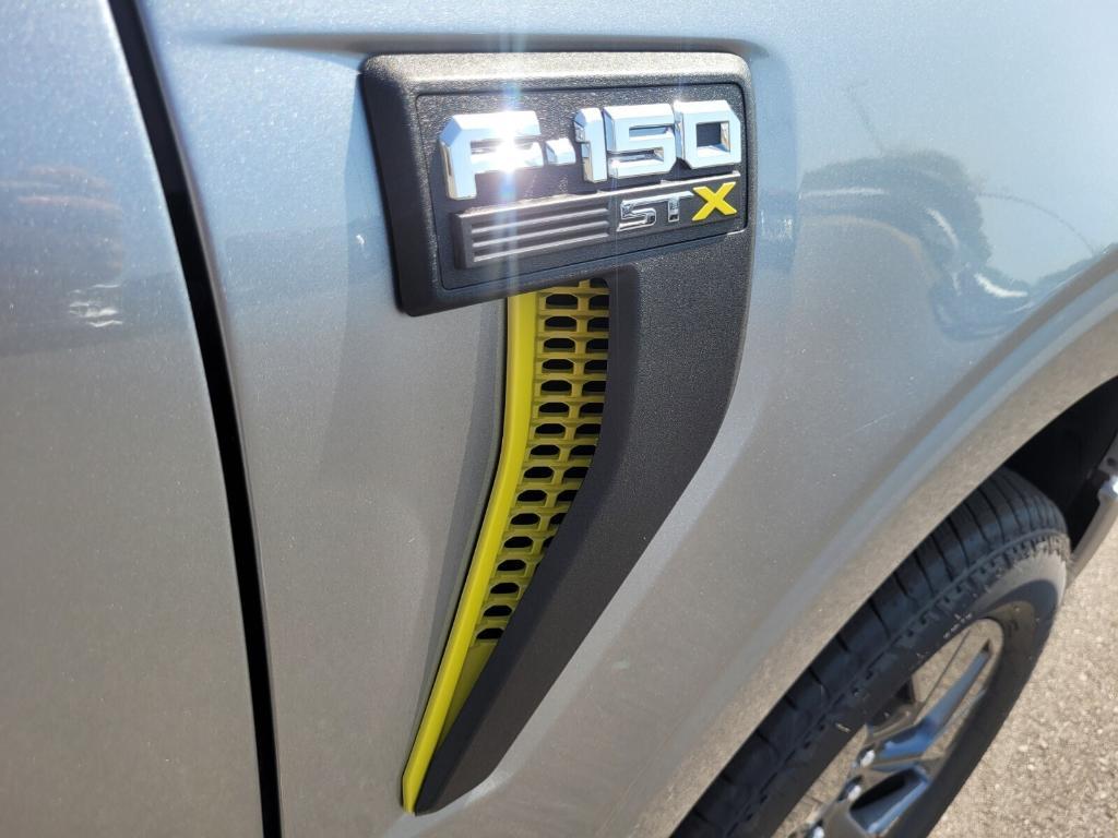 new 2025 Ford F-150 car, priced at $48,713