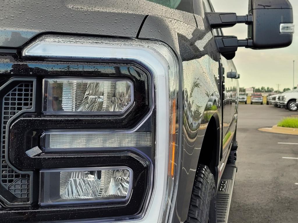 new 2025 Ford F-250 car, priced at $92,660