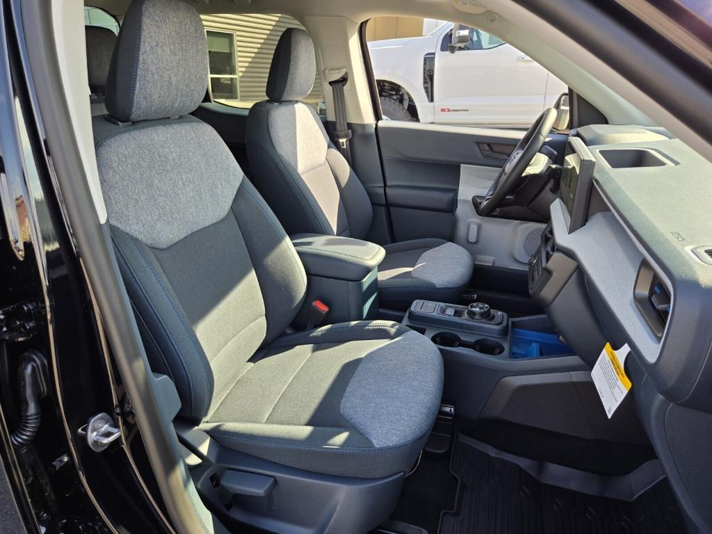 new 2025 Ford Maverick car, priced at $33,703