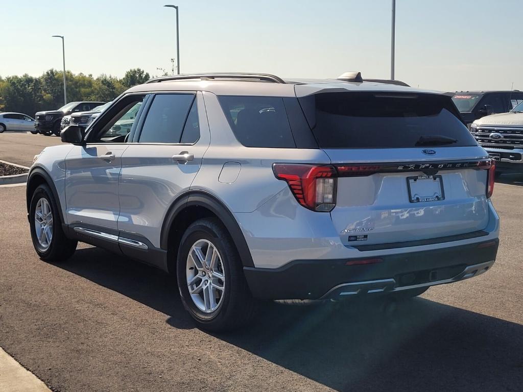 new 2025 Ford Explorer car, priced at $44,165