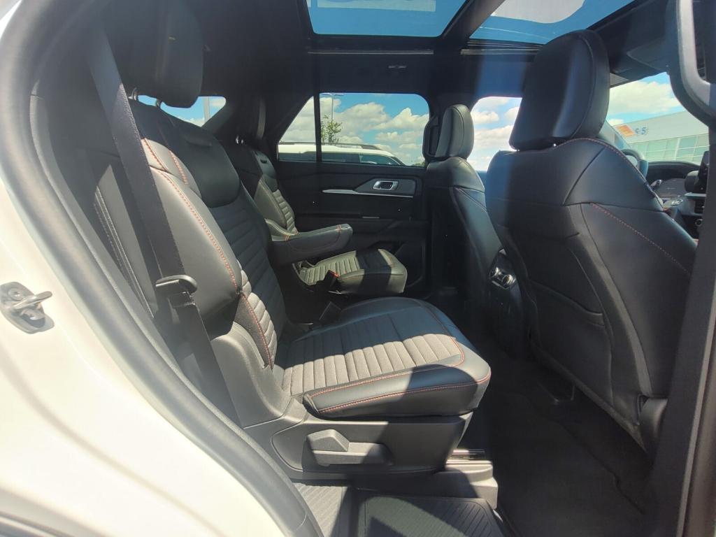 new 2025 Ford Explorer car, priced at $46,000