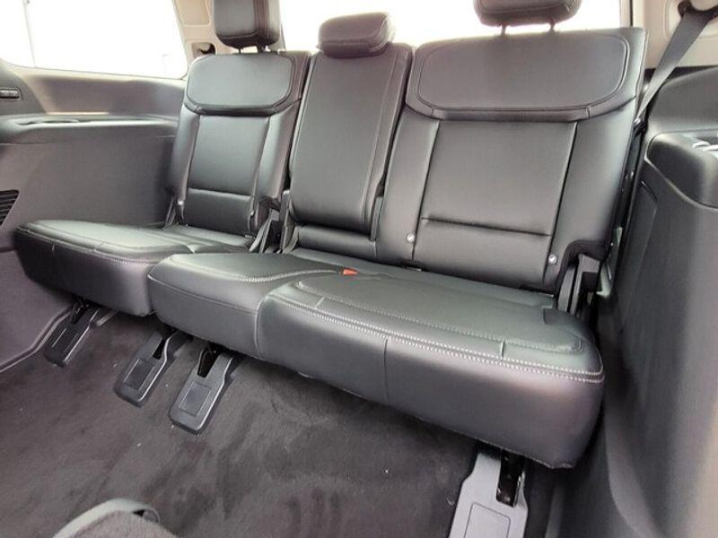 new 2025 Ford Expedition car, priced at $79,730