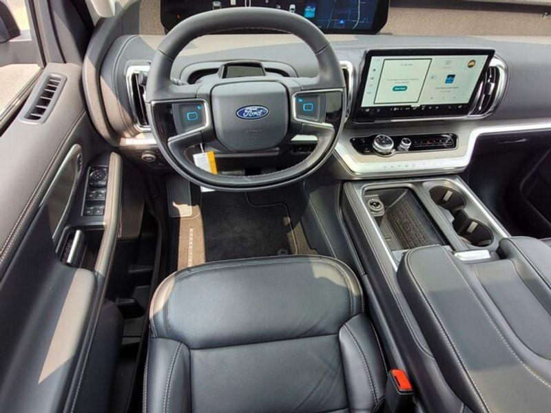new 2025 Ford Expedition car, priced at $79,730