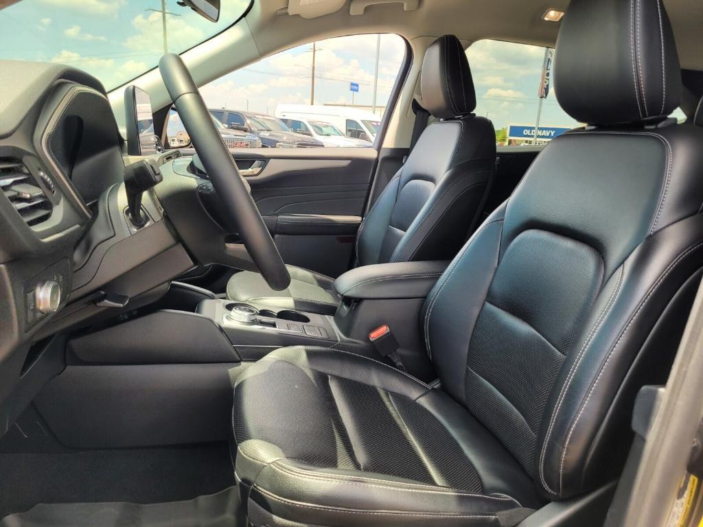 used 2022 Ford Escape car, priced at $23,990