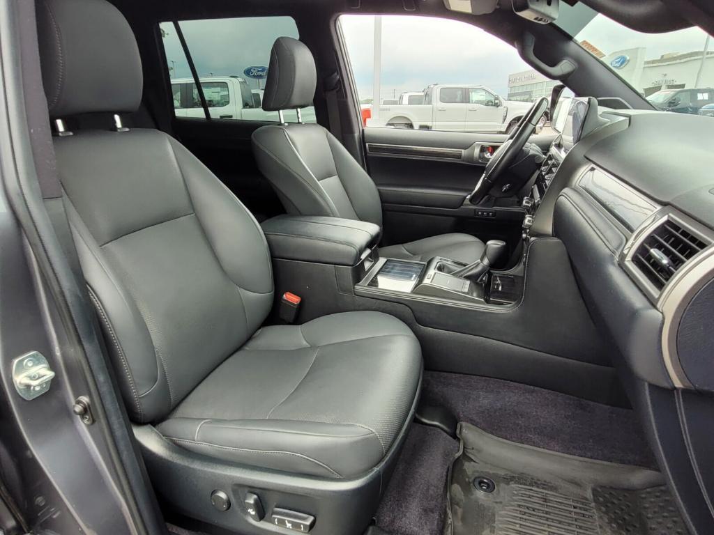 used 2022 Lexus GX 460 car, priced at $48,990
