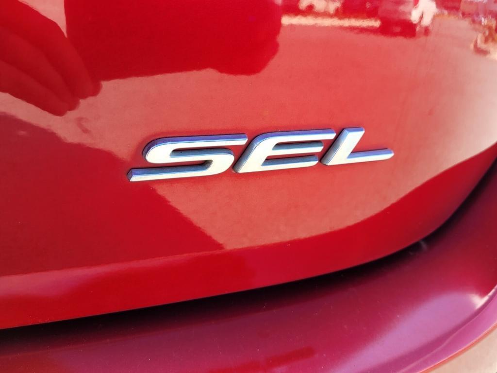 used 2015 Ford Edge car, priced at $11,990