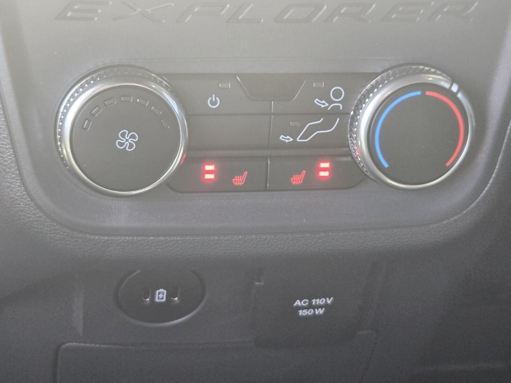 new 2025 Ford Explorer car, priced at $50,172