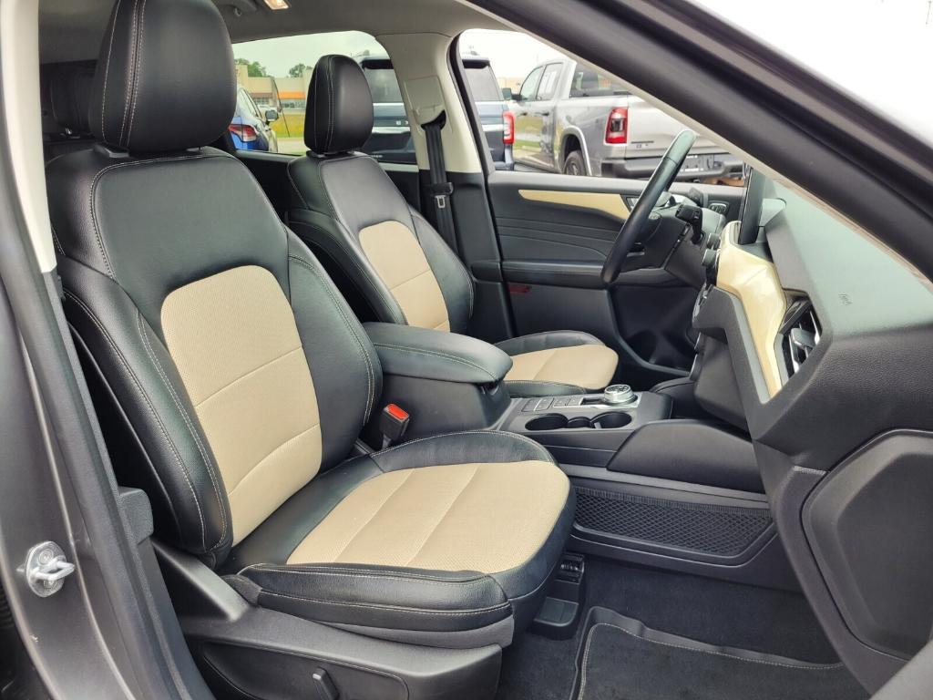 used 2022 Ford Escape car, priced at $26,990