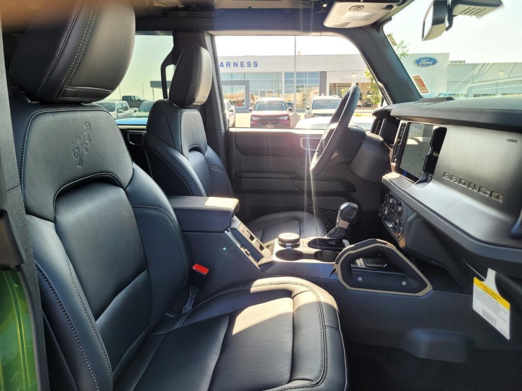 new 2025 Ford Bronco car, priced at $62,383