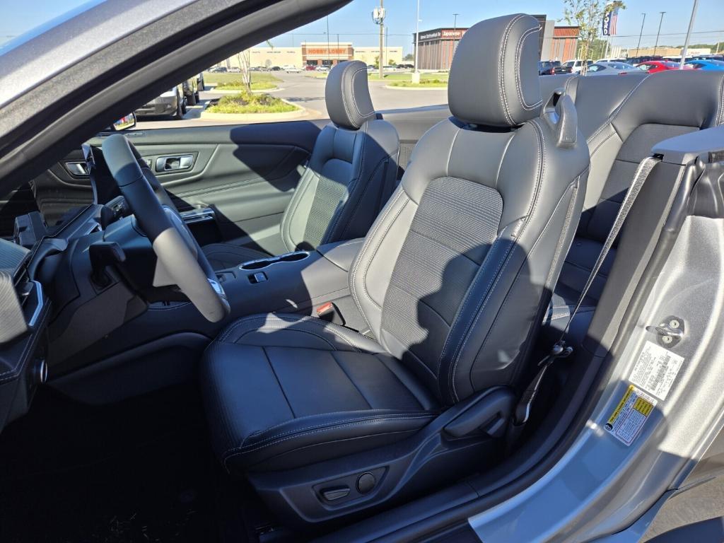 new 2025 Ford Mustang car, priced at $47,364