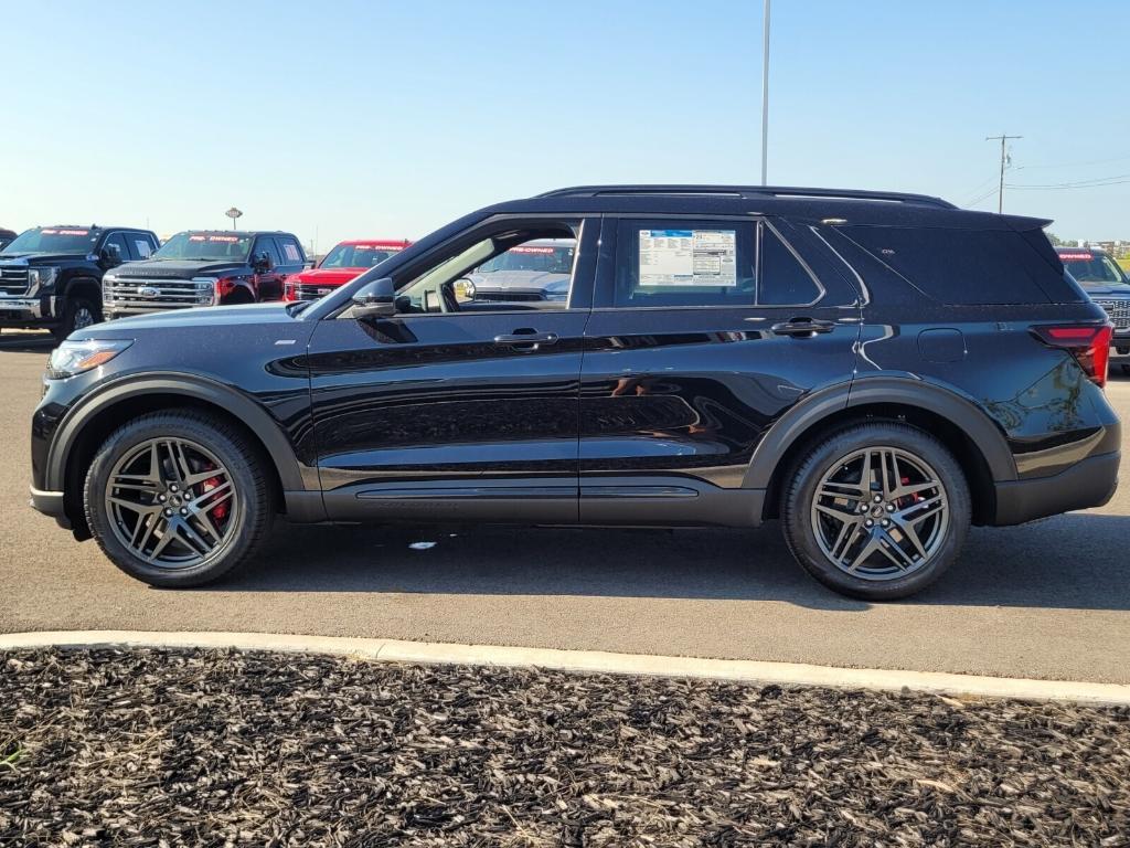 new 2025 Ford Explorer car, priced at $45,238